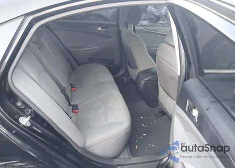 2013 Hyundai Sonata Gls z USA, uszkodzony, nr VIN 5NPEB4AC3DH572933